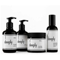 Набір deeply hydrating QUAD шампунь, кондиціонер, маска, спрей для живлення та зволоження волосся 2х250/300/200 мл